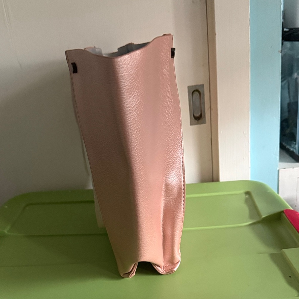 Neiman Marcus Rose Gold Tote Bag - Picture 3 of 5